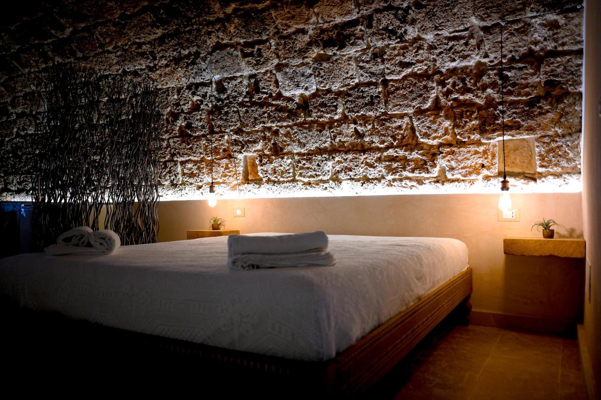 La Grotta, Luxury Suite & Spa Noto Exterior foto